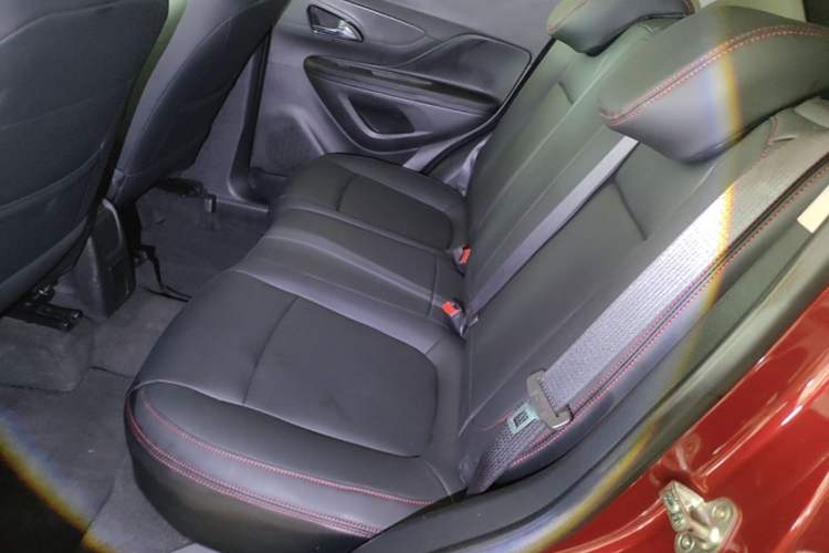 Used Buick Encore 2016 18T Automatic Two-Wheel Drive Urban Leading Edition Left Rear Seat
