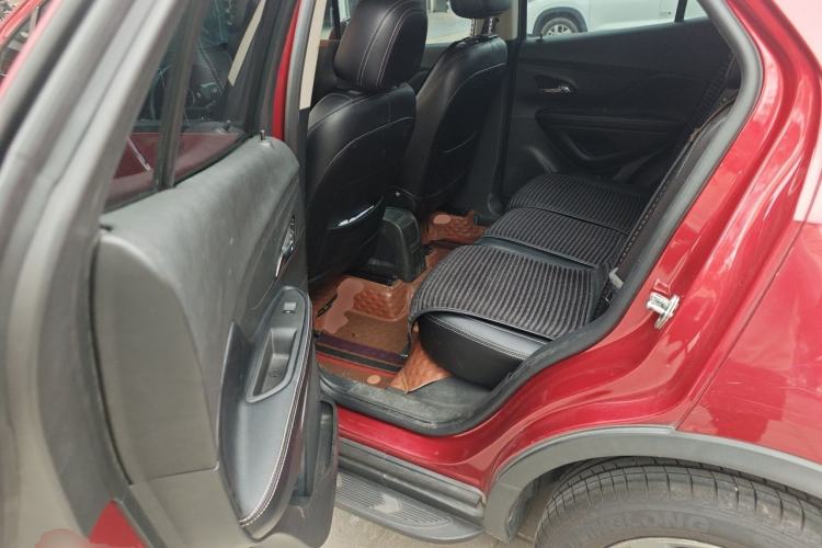 Used Buick Encore 2016 18T Automatic Two-Wheel Drive Urban Fashion Model Left Rear Seat