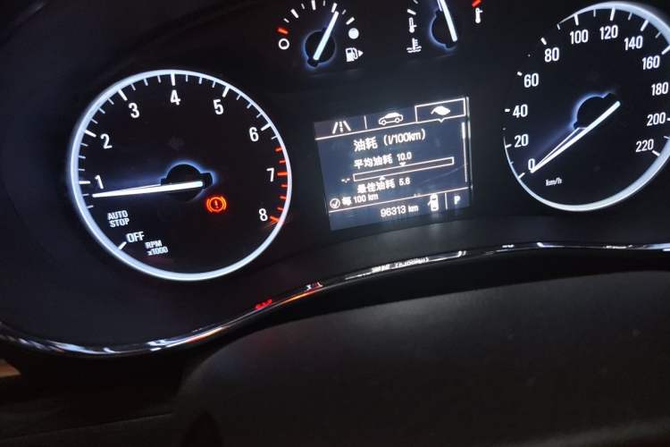 Used Buick Encore 2016 18T Automatic Two-Wheel Drive Urban Leading Edition Odometer Close Up