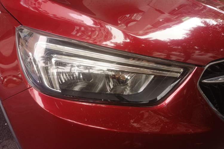 Used Buick Encore 2016 18T Automatic Two-Wheel Drive Urban Leading Edition Right Front Headlight