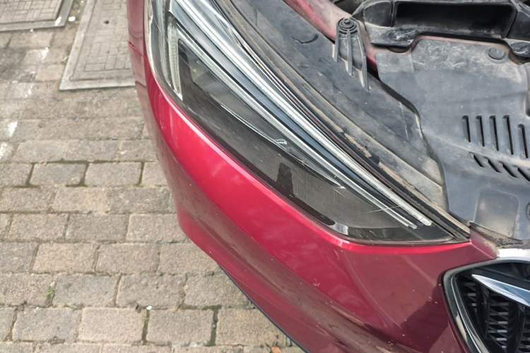 Used Buick Encore 2016 18T Automatic Two-Wheel Drive Urban Leading Edition Right Front Headlight