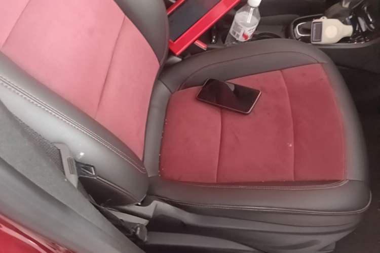 Used Buick Encore 2016 18T Automatic Two-Wheel Drive Urban Elite Model Right Front Seat