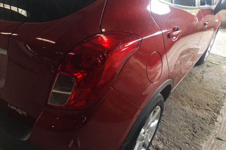 Used Buick Encore 2016 18T Automatic Two-Wheel Drive Urban Leading Edition Right Rear Taillight