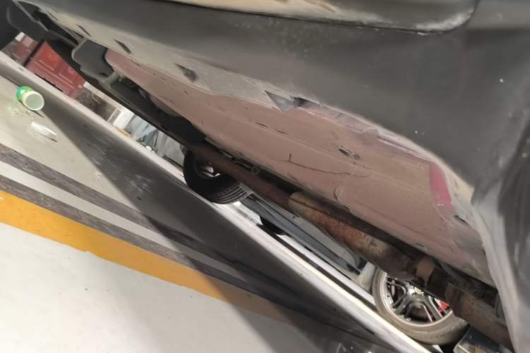 Used Buick Encore 2016 18T Automatic Two-Wheel Drive Urban Fashion Model Right Side Sill