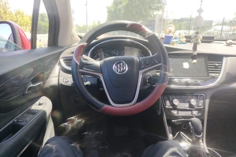 Used Buick Encore 2016 18T Automatic Two-Wheel Drive Urban Leading Edition Steering Wheel
