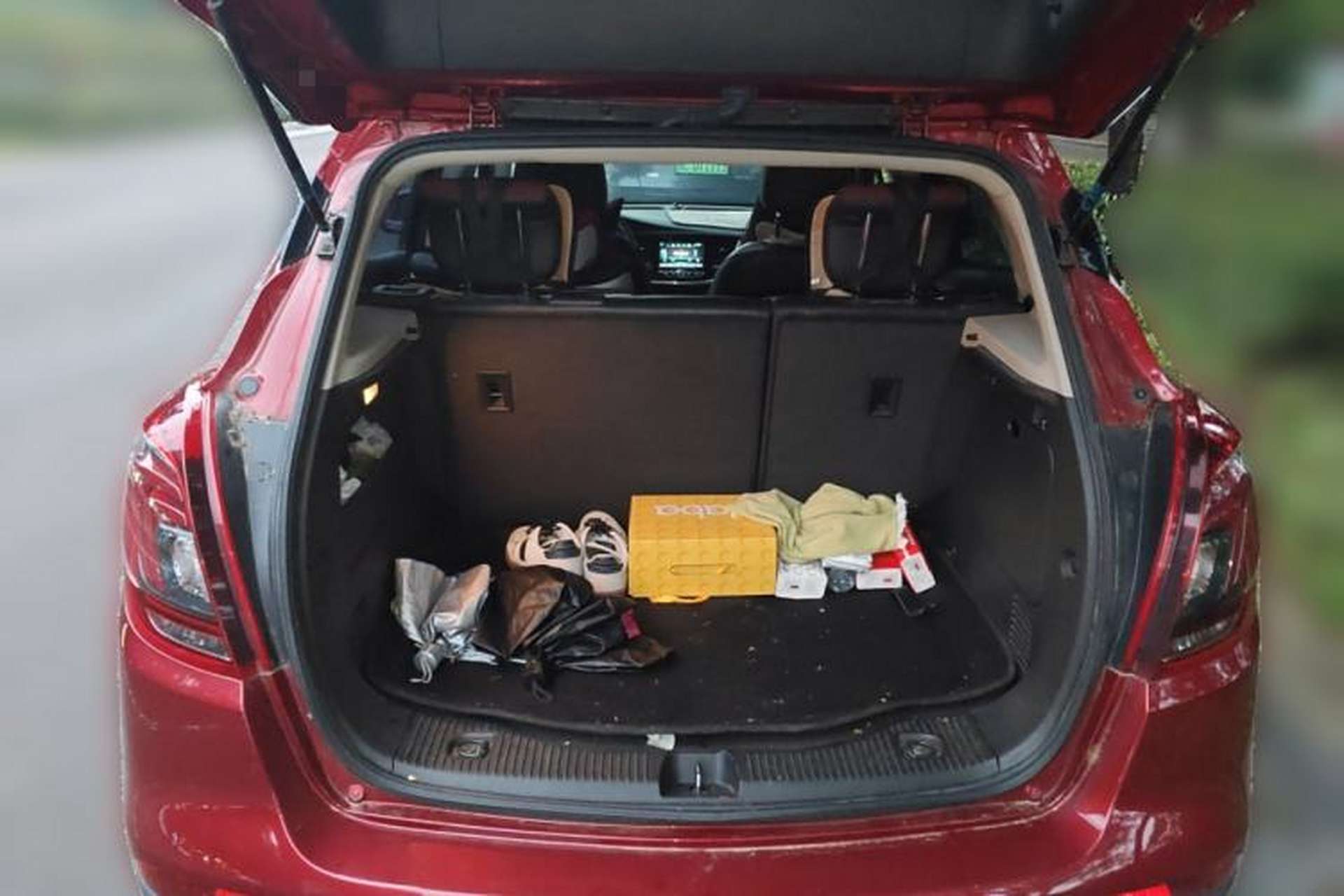 Used Buick Encore 2016 18T Automatic Two-Wheel Drive Urban Elite Model Trunk