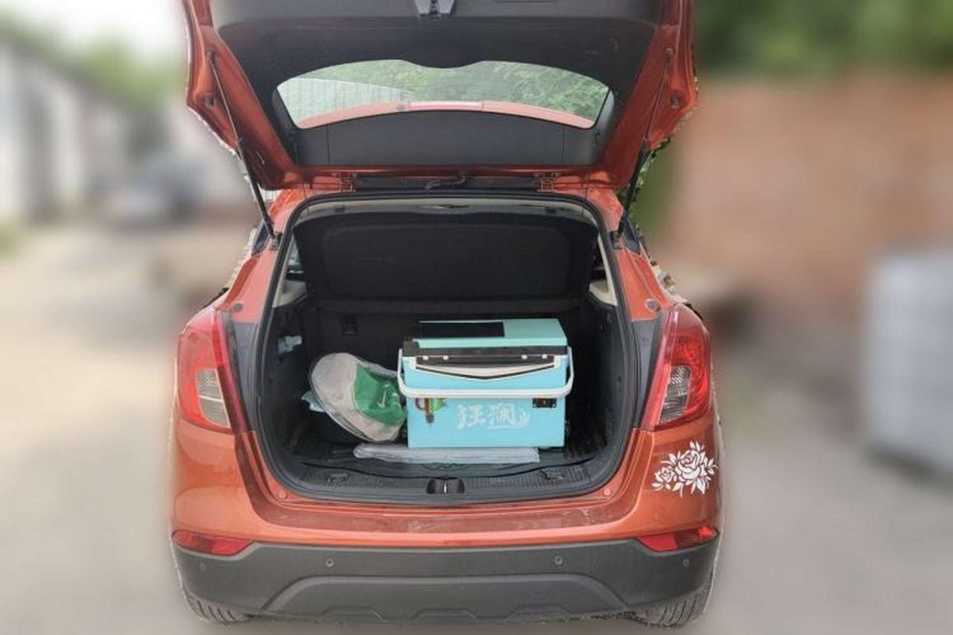Used Buick Encore 2016 18T Automatic Two-Wheel Drive Urban Leading Edition Trunk