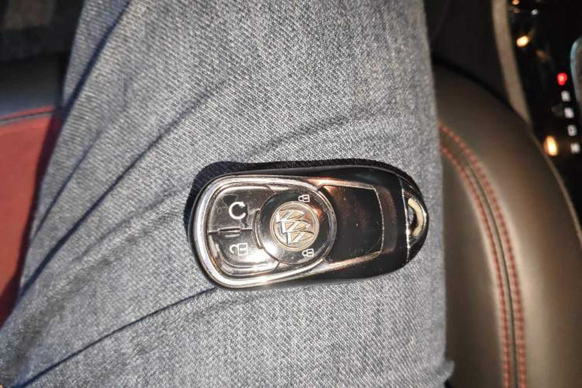 Used Buick Encore 2016 18T Automatic Two-Wheel Drive Urban Elite Model Vehicle Key