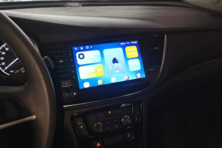 Used Buick Encore 2016 18T Automatic Two-Wheel Drive Urban Fashion Model Audio And AC Panel