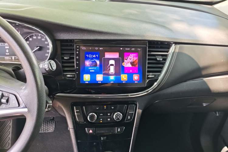 Used Buick Encore 2016 18T Automatic Two-Wheel Drive Urban Leading Edition Audio And AC Panel