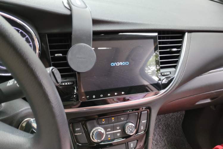 Used Buick Encore 2016 18T Automatic Two-Wheel Drive Urban Leading Edition Audio And AC Panel