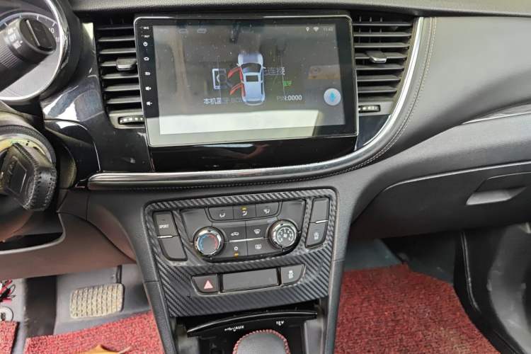 Used Buick Encore 2016 18T Automatic Two-Wheel Drive Urban Leading Edition Audio And AC Panel