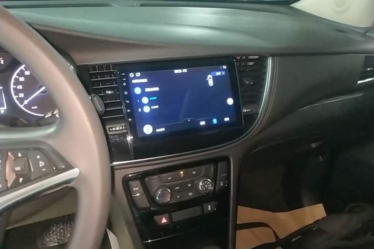 Used Buick Encore 2016 18T Automatic Two-Wheel Drive Urban Leading Edition Audio And AC Panel