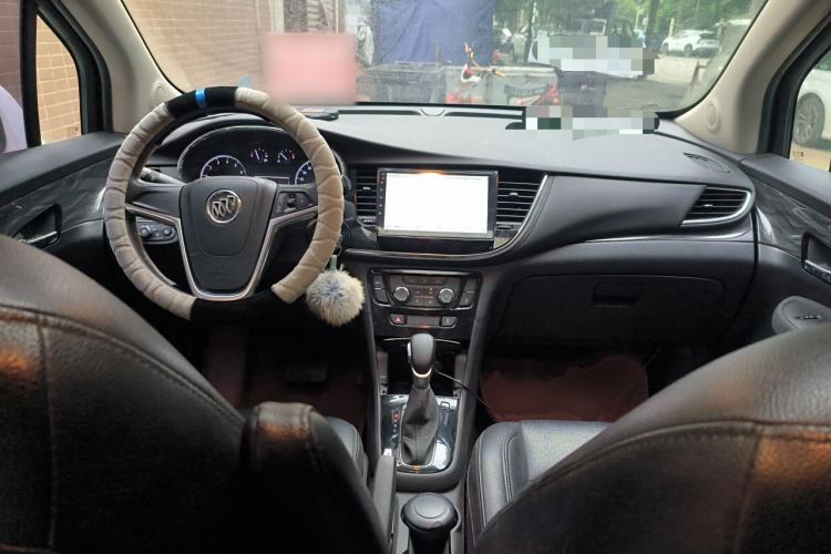 Used Buick Encore 2016 18T Automatic Two-Wheel Drive Urban Leading Edition Center Console