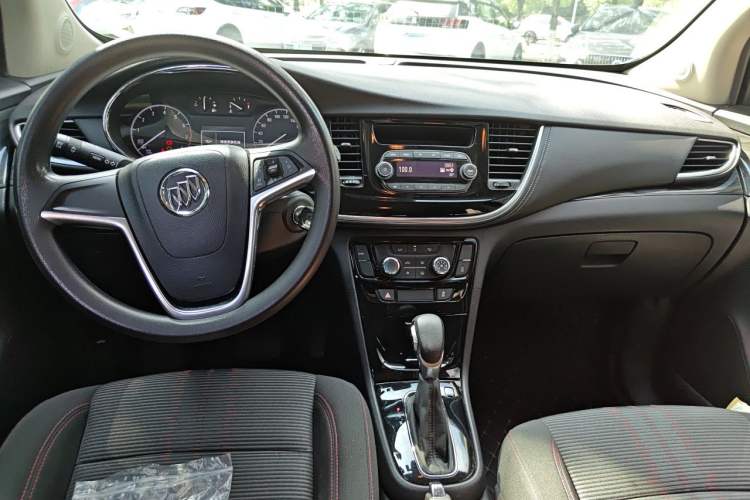 Used Buick Encore 2016 18T Automatic Two-Wheel Drive Urban Leading Edition Center Console