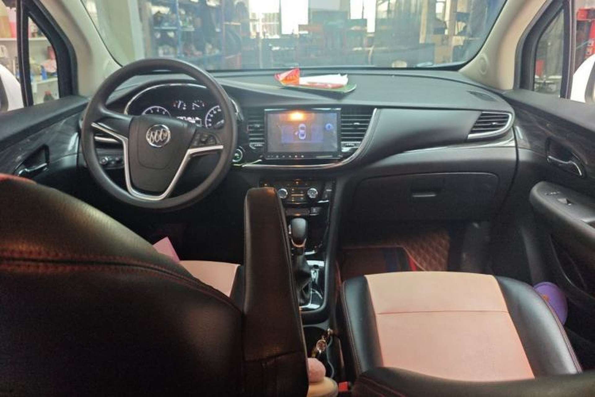 Used Buick Encore 2016 18T Automatic Two-Wheel Drive Urban Fashion Model Center Console