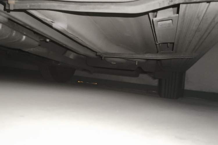 Used Buick Encore 2016 18T Automatic Two-Wheel Drive Urban Leading Edition Chassis Front Left