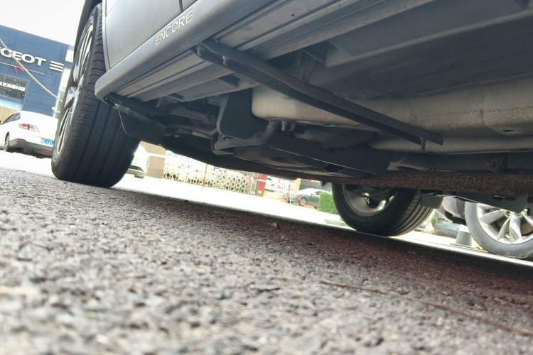 Used Buick Encore 2016 18T Automatic Two-Wheel Drive Urban Elite Model Chassis Front Right