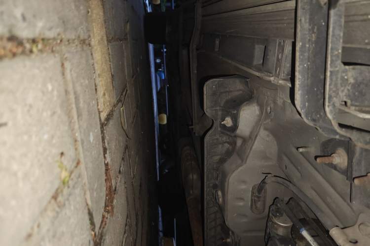 Used Buick Encore 2016 18T Automatic Two-Wheel Drive Urban Elite Model Chassis Rear Left