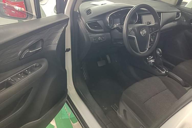 Used Buick Encore 2016 18T Automatic Two-Wheel Drive Urban Leading Edition Driver Seat