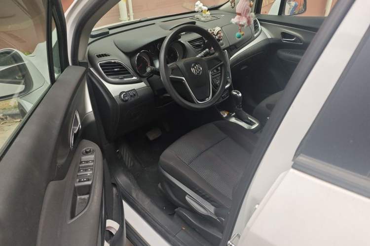 Used Buick Encore 2016 18T Automatic Two-Wheel Drive Urban Leading Edition Driver Seat