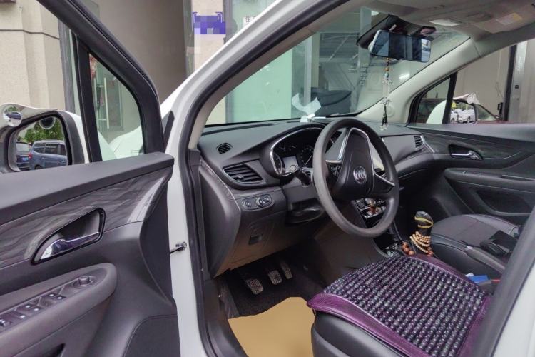 Used Buick Encore 2016 18T Manual Two-Wheel Drive Urban Advanced Model Driver Seat