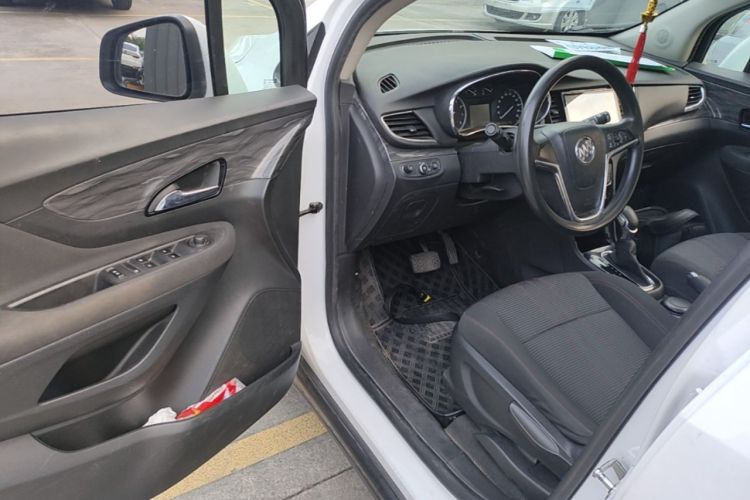 Used Buick Encore 2016 18T Automatic Two-Wheel Drive Urban Leading Edition Driver Seat
