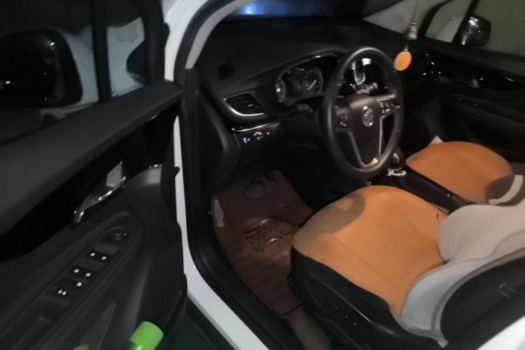 Used Buick Encore 2016 18T Automatic Two-Wheel Drive Urban Elite Model Driver Seat