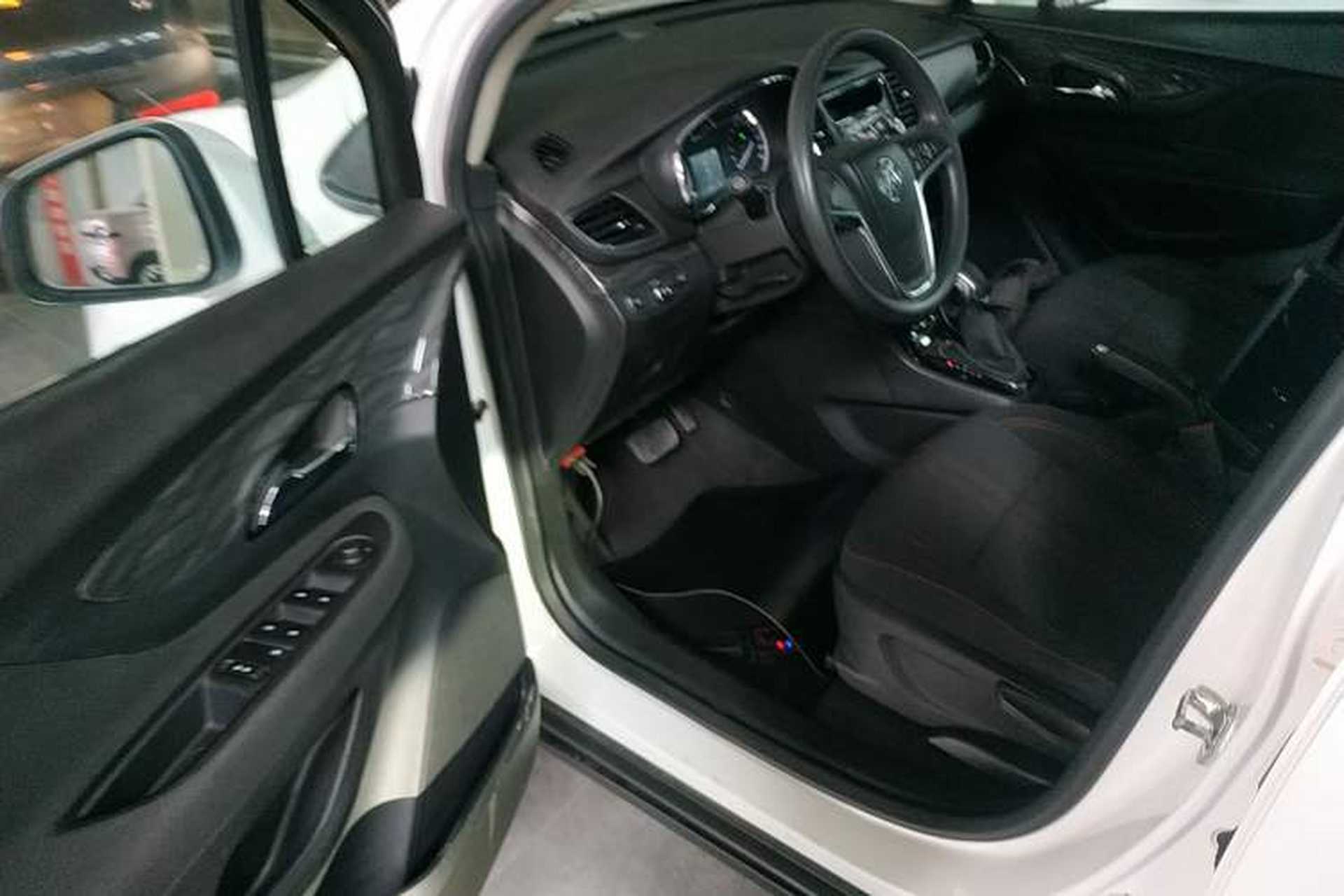Used Buick Encore 2016 18T Automatic Two-Wheel Drive Urban Leading Edition Driver Seat