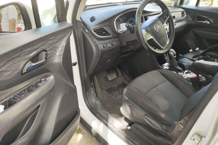 Used Buick Encore 2016 18T Automatic Two-Wheel Drive Urban Fashion Model Driver Seat