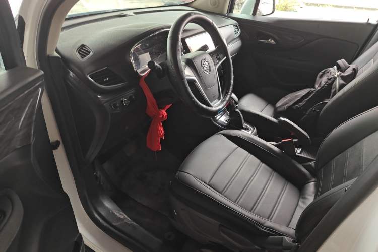 Used Buick Encore 2016 18T Automatic Two-Wheel Drive Urban Leading Edition Driver Seat