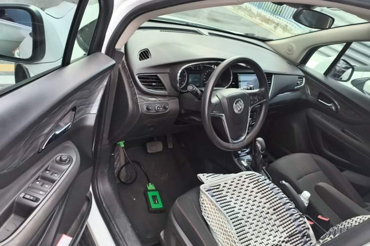 Used Buick Encore 2016 18T Automatic Two-Wheel Drive Urban Leading Edition Driver Seat