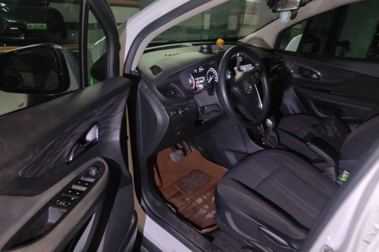 Used Buick Encore 2016 18T Automatic Two-Wheel Drive Urban Leading Edition Driver Seat