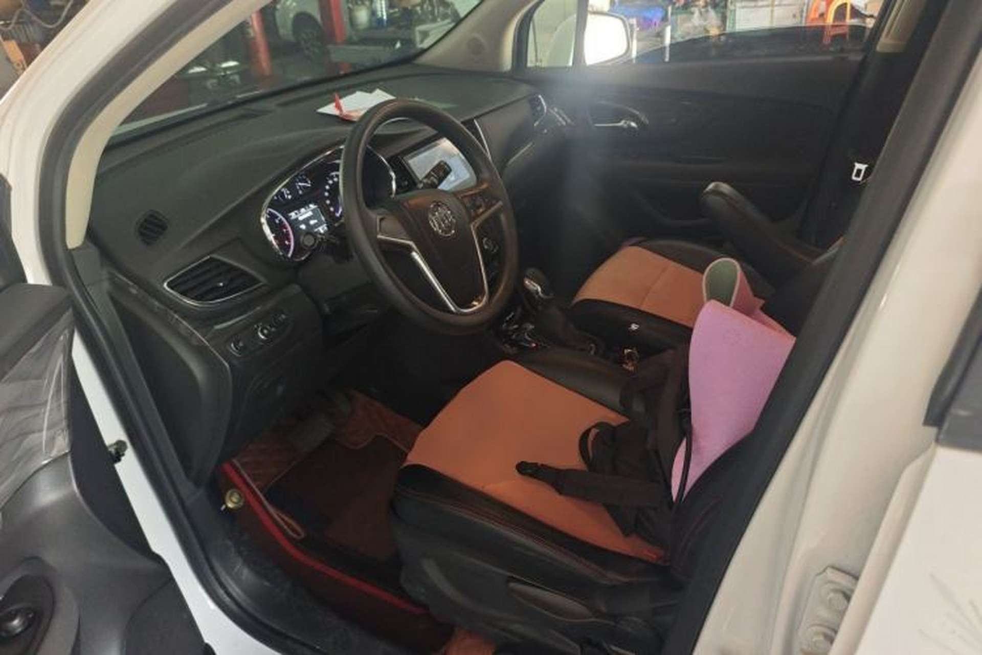 Used Buick Encore 2016 18T Automatic Two-Wheel Drive Urban Fashion Model Driver Seat