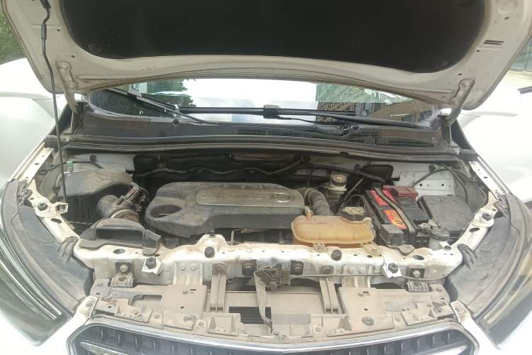 Used Buick Encore 2016 18T Automatic Two-Wheel Drive Urban Leading Edition Engine Bay