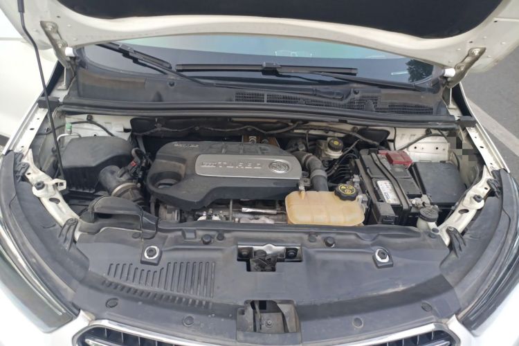Used Buick Encore 2016 18T Automatic Two-Wheel Drive Urban Fashion Model Engine Bay