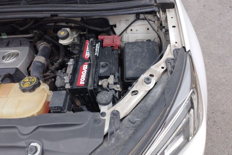 Used Buick Encore 2016 18T Automatic Two-Wheel Drive Urban Elite Model Engine Bay Left