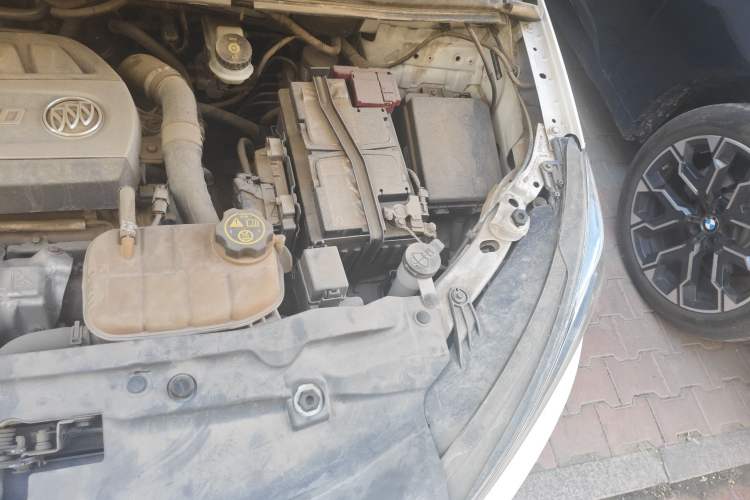Used Buick Encore 2016 18T Manual Two-Wheel Drive Urban Advanced Model Engine Bay Left
