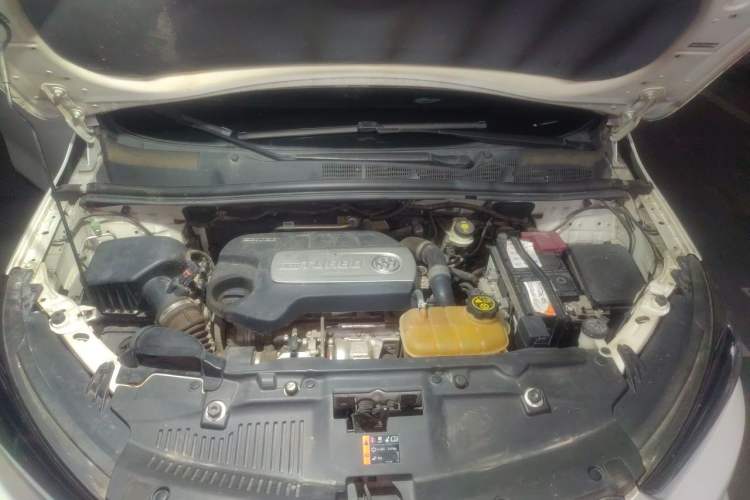 Used Buick Encore 2016 18T Automatic Two-Wheel Drive Urban Leading Edition Engine Bay