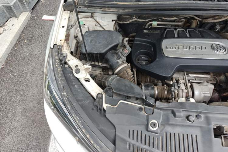 Used Buick Encore 2016 18T Automatic Two-Wheel Drive Urban Leading Edition Engine Bay Right