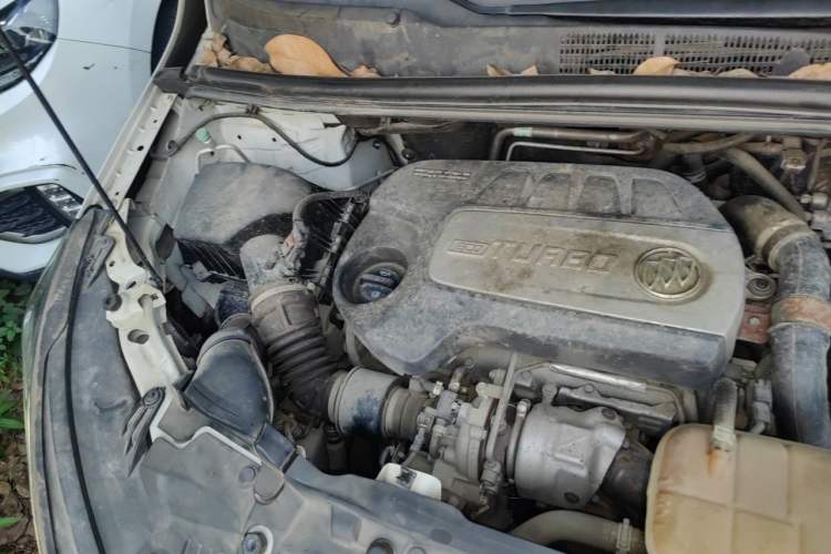 Used Buick Encore 2016 18T Automatic Two-Wheel Drive Urban Elite Model Engine Bay Right