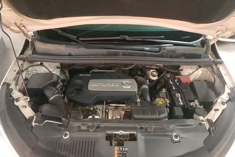 Used Buick Encore 2016 18T Automatic Two-Wheel Drive Urban Leading Edition Engine Bay