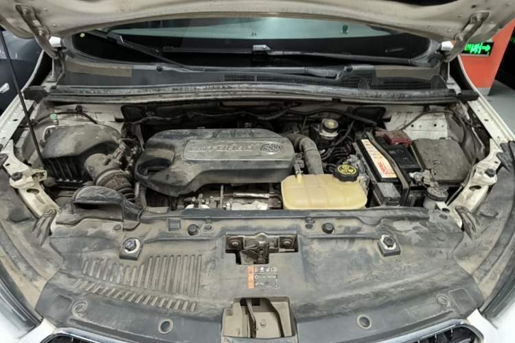 Used Buick Encore 2016 18T Automatic Two-Wheel Drive Urban Elite Model Engine Bay