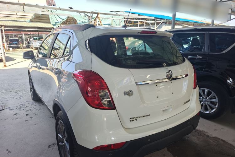 Used Buick Encore 2016 18T Automatic Two-Wheel Drive Urban Fashion Model Exterior 3
