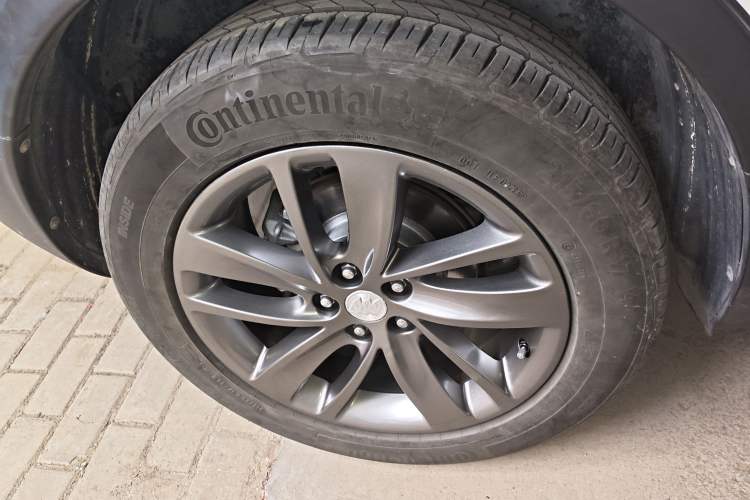 Used Buick Encore 2016 18T Automatic Two-Wheel Drive Urban Leading Edition Exterior 5