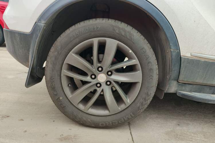 Used Buick Encore 2016 18T Automatic Two-Wheel Drive Urban Leading Edition Exterior 5