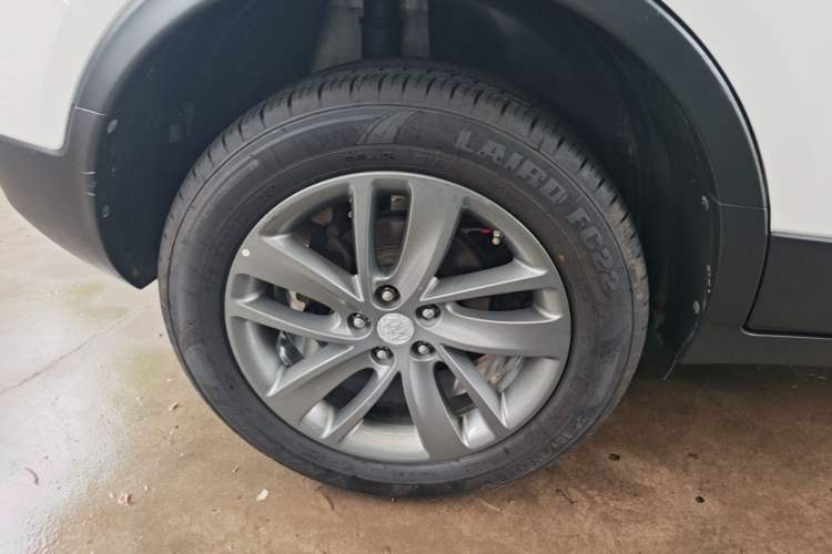 Used Buick Encore 2016 18T Automatic Two-Wheel Drive Urban Leading Edition Exterior 5