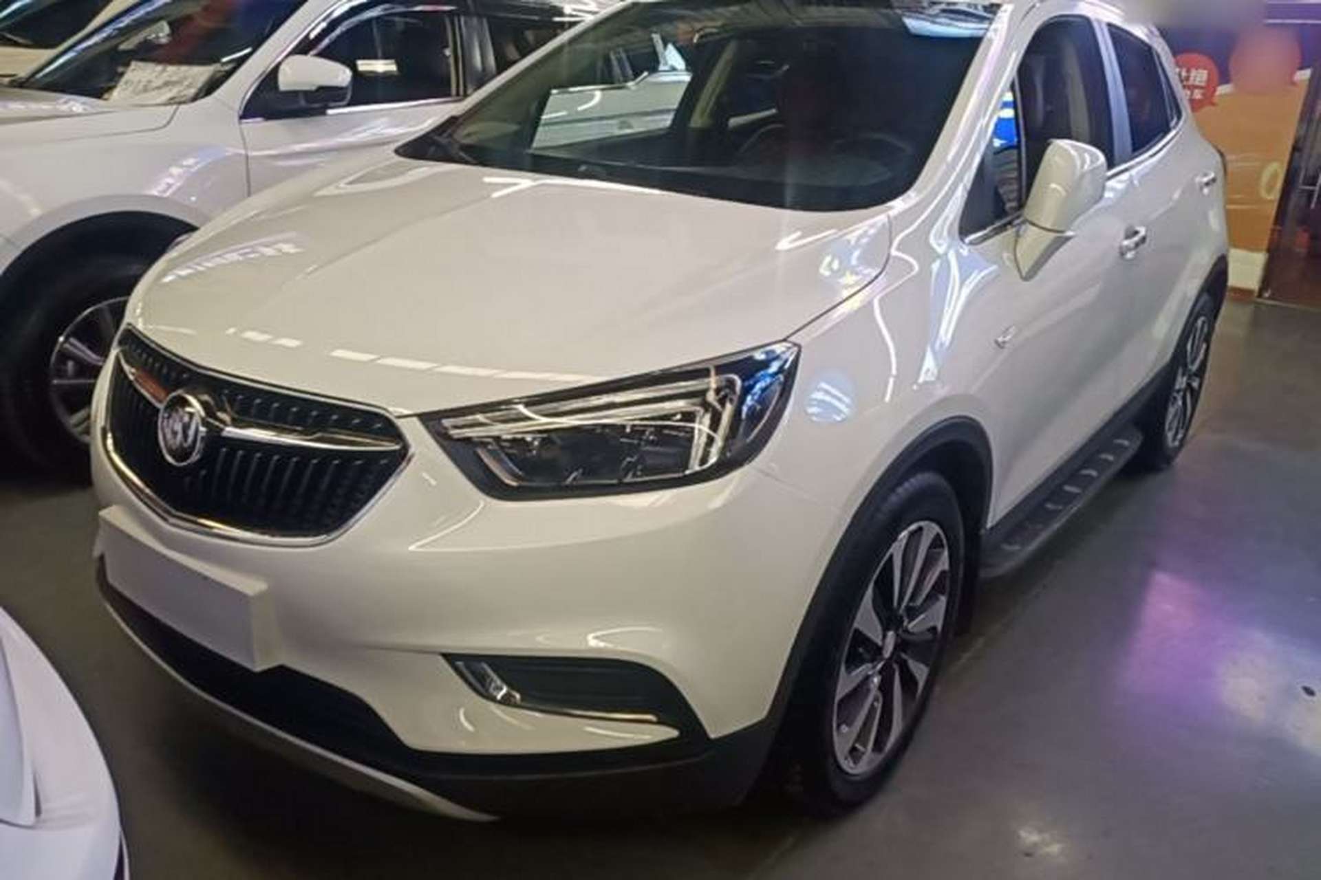 Used Buick Encore 2016 18T Automatic Two-Wheel Drive Urban Elite Model Front Left 45 Deg