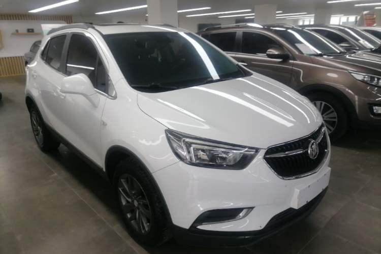 Used Buick Encore 2016 18T Automatic Two-Wheel Drive Urban Leading Edition Front Right 45 Deg