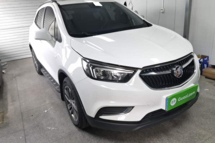 Used Buick Encore 2016 18T Automatic Two-Wheel Drive Urban Leading Edition Front Right 45 Deg